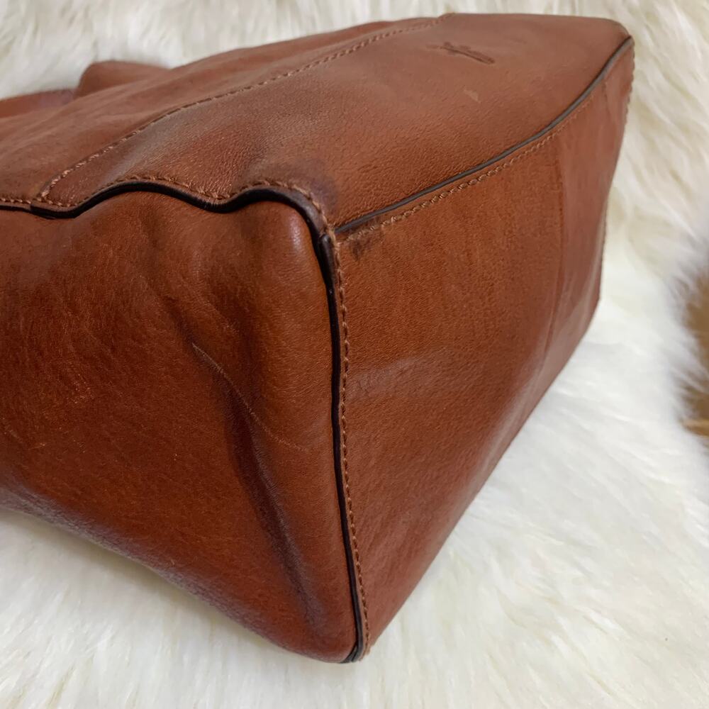 FRYE Vintage Deep Cognac Brown Leather Bucket Hobo Shoulder Bag - Picture 7 of 16